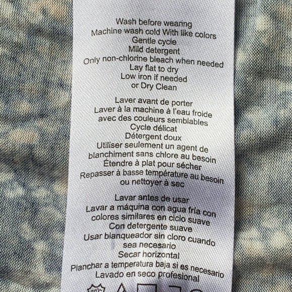 Jessica Simpson Women's Maternity Maxi Dress - Picture 8 of 8